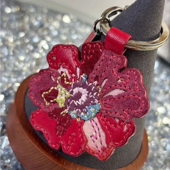 Coach RARE vintage poppy flower APPLIQUÉ key chain EUC - Picture 6 of 11